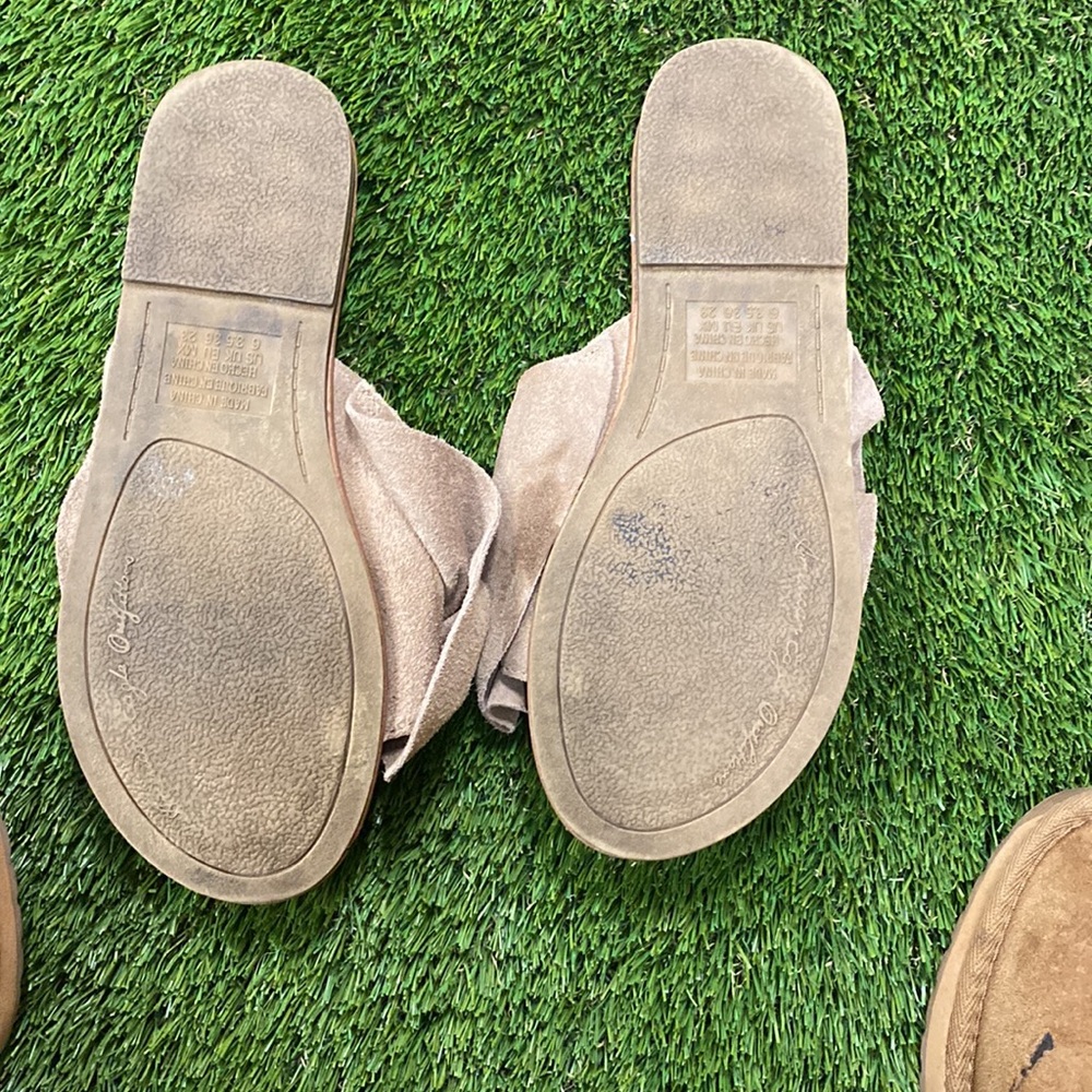 AE Suede Bow Sandals - size 36 - Picture 2 of 2